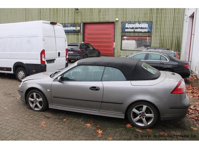 Cabriolet saab, 9-3, ys3ff79f756004956, 1e inschrijving 11/02/2005, km-stand ngk, 1998cm³, 110kw, benzine, 233g/km, euro 4, kentekenbewijs - afbeelding 9 van  12
