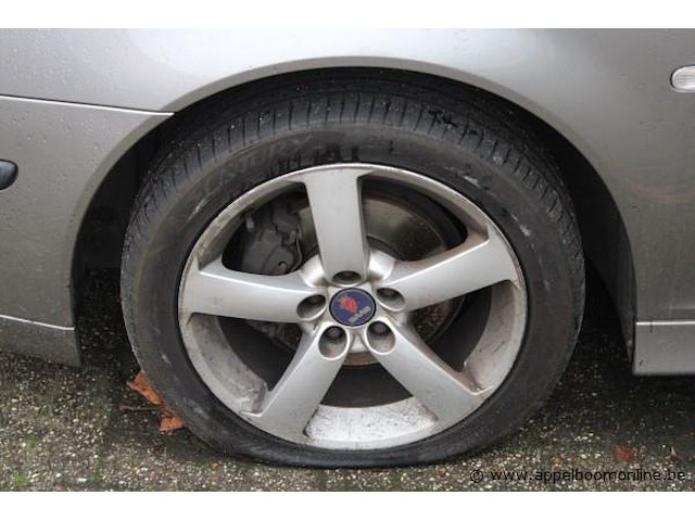 Cabriolet saab, 9-3, ys3ff79f756004956, 1e inschrijving 11/02/2005, km-stand ngk, 1998cm³, 110kw, benzine, 233g/km, euro 4, kentekenbewijs - afbeelding 10 van  12