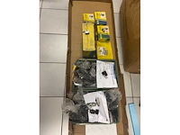 Caddy - caddy klemmen circa 500 stuks - afbeelding 1 van  6