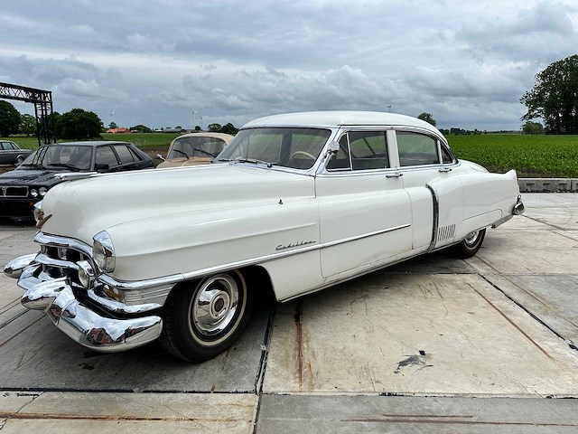 Cadillac - fleetwood - fleetwood - oldtimer - afbeelding 12 van  62