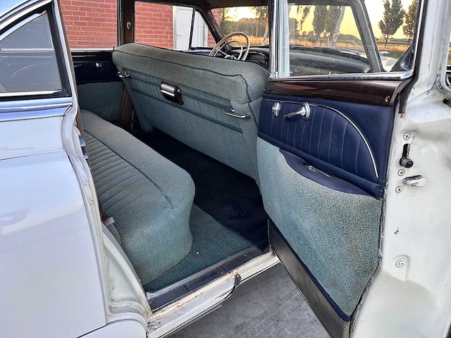 Cadillac - fleetwood - fleetwood - oldtimer - afbeelding 36 van  62