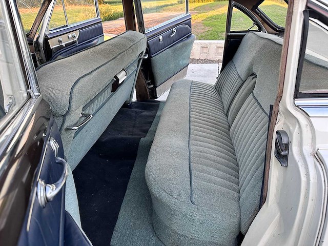 Cadillac - fleetwood - fleetwood - oldtimer - afbeelding 44 van  62