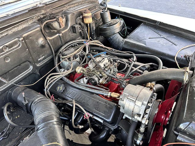 Cadillac - fleetwood - fleetwood - oldtimer - afbeelding 50 van  62