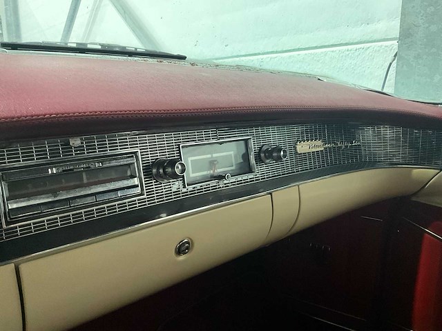 Cadillac - serie 62 - cabriolet - klassieke auto - afbeelding 6 van  38