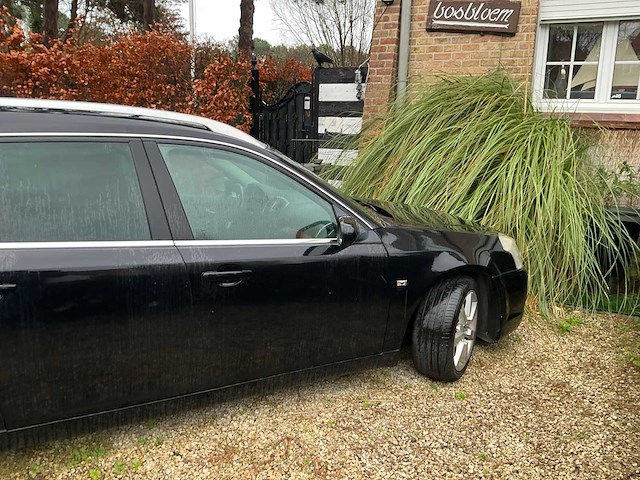 Cadillac bls personenauto - afbeelding 5 van  9