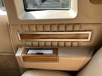 Cadillac coupe de ville oldtimer - afbeelding 15 van  39