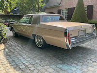 Cadillac coupe de ville oldtimer - afbeelding 23 van  39