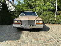 Cadillac coupe de ville oldtimer - afbeelding 38 van  39