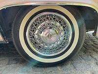 Cadillac coupe de ville oldtimer - afbeelding 2 van  26