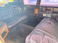 Cadillac fleetwood oldtimer - afbeelding 9 van  11
