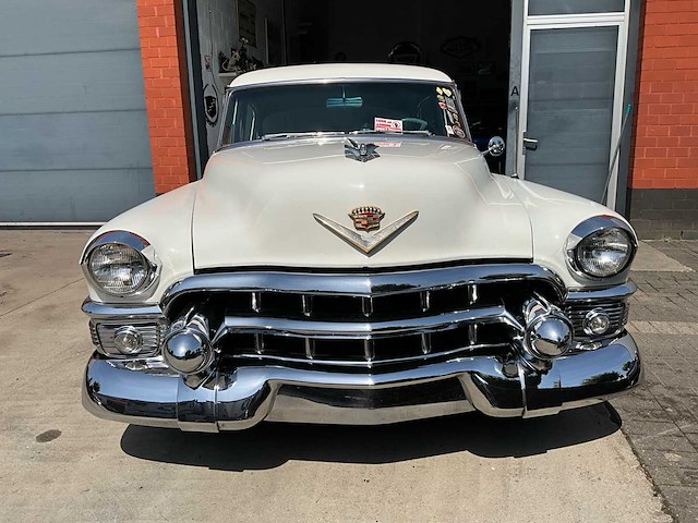 Cadillac fleetwood oldtimer - afbeelding 25 van  26