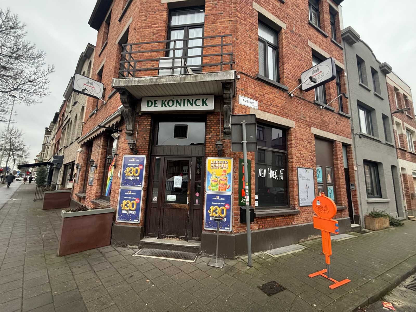 Café nen hoek af wegens faillissement