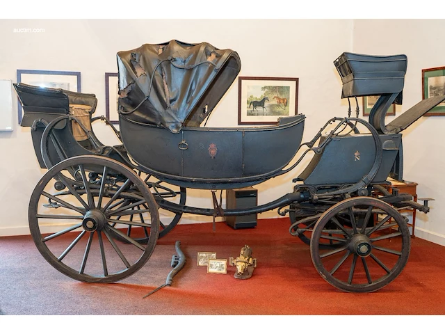 Calèche / barouche van keizer napoleon iii - afbeelding 1 van  29