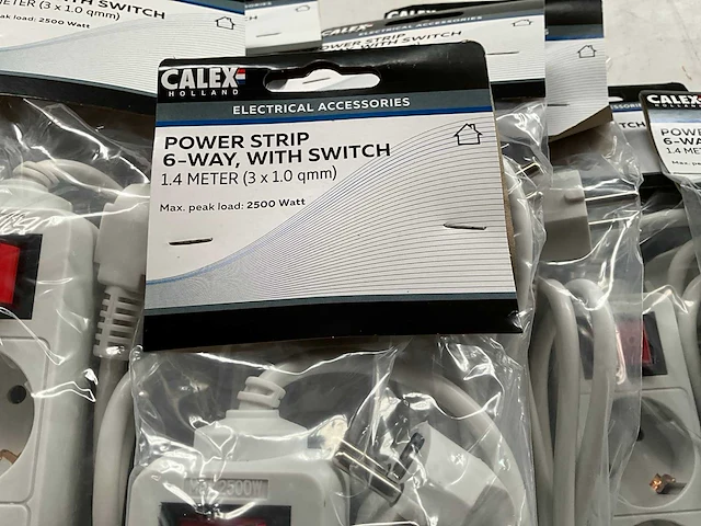 Calex stekkerdoos 6-voudig 1,4 meter met switch (25x) - afbeelding 3 van  4
