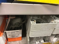 Calfree - lot stopcontacten behuizing (78x) - afbeelding 4 van  5