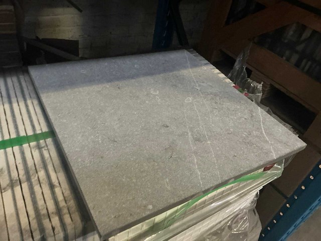 Calima natuursteen tegels (120x) - afbeelding 1 van  2