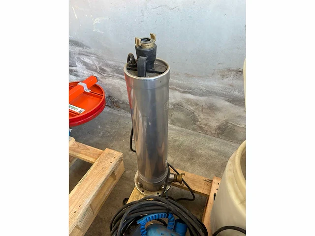 Calpeda idromat 3 cv-pomp - afbeelding 4 van  5