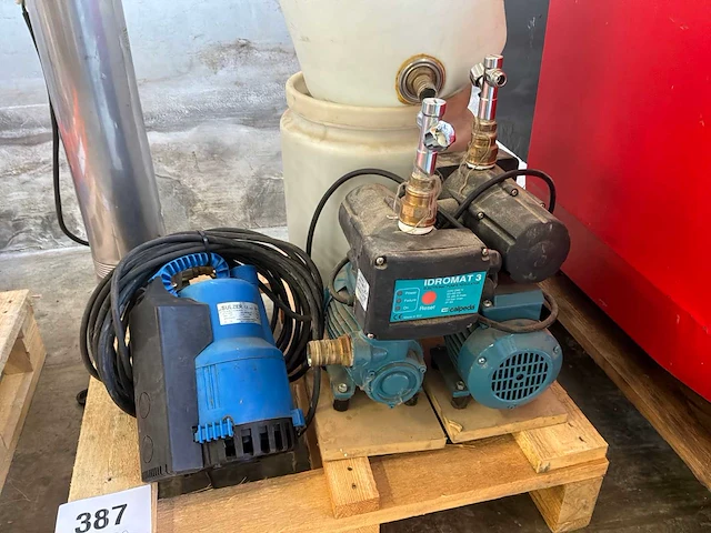 Calpeda idromat 3 cv-pomp - afbeelding 1 van  5