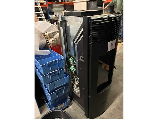 Calux csa pelletkachel - afbeelding 1 van  5