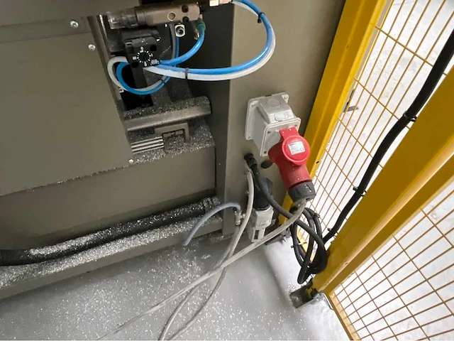 Calvet industriële cnc gestuurde zaagmachine-installatie - afbeelding 16 van  38