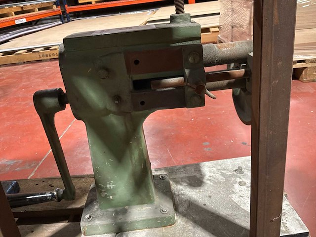 Calvet rondbuigmachine manueel - afbeelding 3 van  3