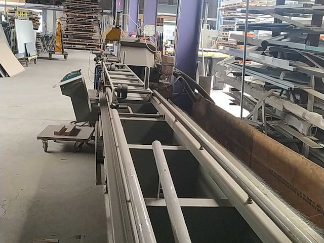 Calvet two-head angle cutter voor metalen chassis - afbeelding 4 van  5