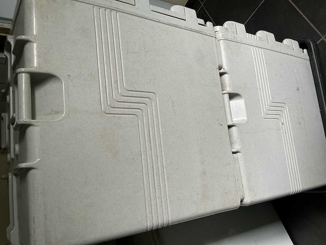 Cambro warmhoud koffer met rijdend onderstel. (2x) - afbeelding 7 van  7