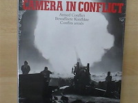 Camera in conflict - afbeelding 1 van  2