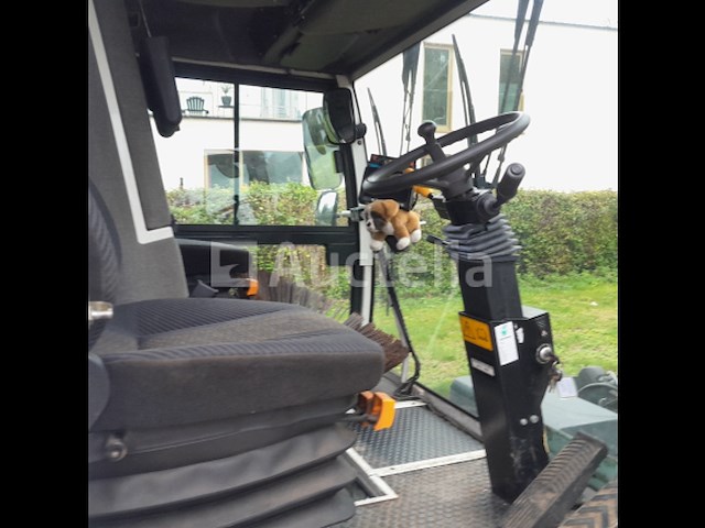 Camion balayeuse schmidt cleango 400 - 2011 - afbeelding 6 van  27