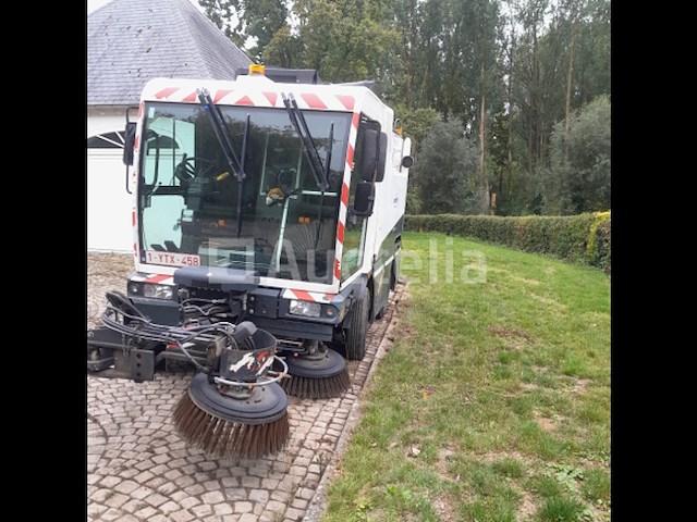 Camion balayeuse schmidt cleango 400 - 2011 - afbeelding 17 van  27