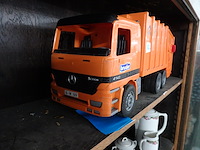 Camion bruder - afbeelding 2 van  2