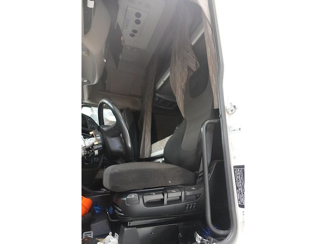 Camion daf - afbeelding 6 van  8