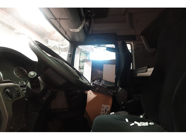 Camion man - afbeelding 10 van  12