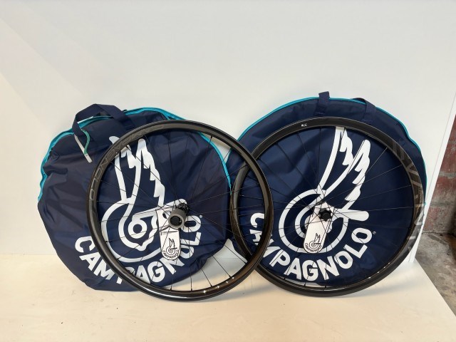 Campagnolo carbon wielset - afbeelding 1 van  3