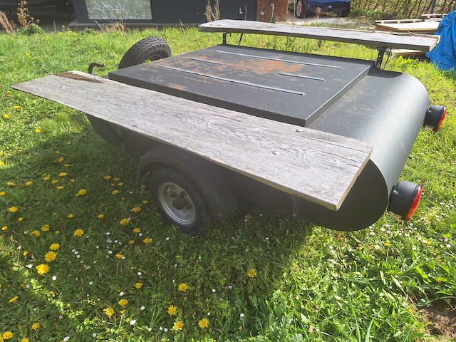 Camper aanhangwagen - afbeelding 1 van  6