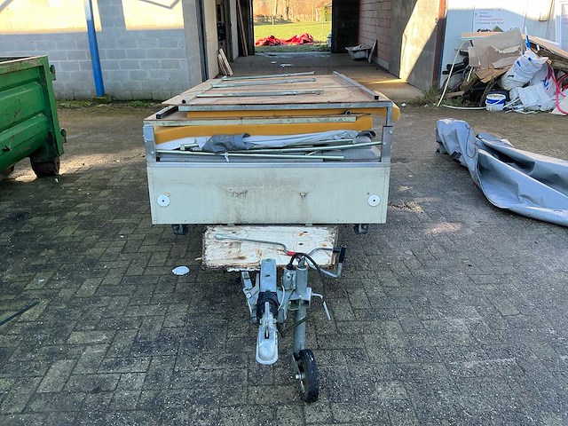 Campingcar - afbeelding 6 van  12