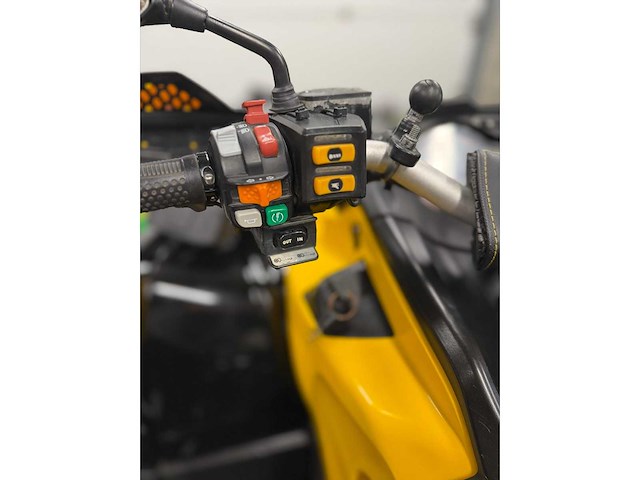 Can-am quad - afbeelding 8 van  9