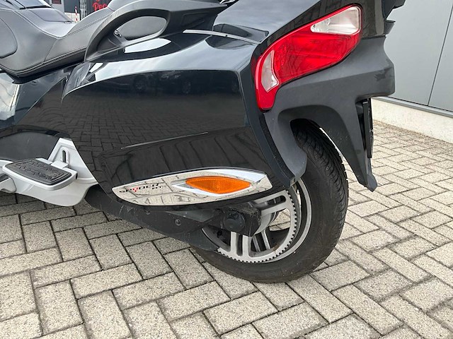 Can-am spyker rt limited - luxe driewieler - afbeelding 8 van  55