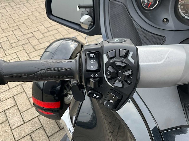 Can-am spyker rt limited - luxe driewieler - afbeelding 24 van  55