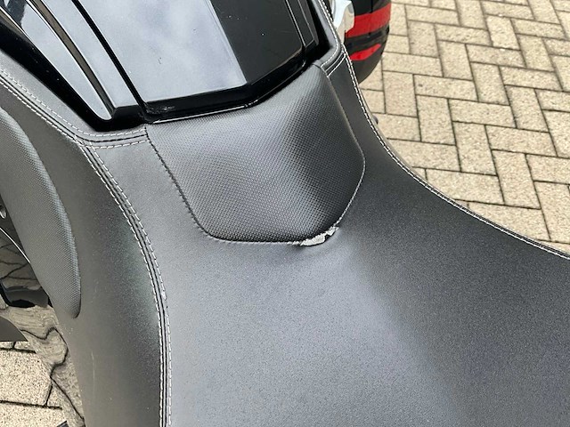 Can-am spyker rt limited - luxe driewieler - afbeelding 28 van  55