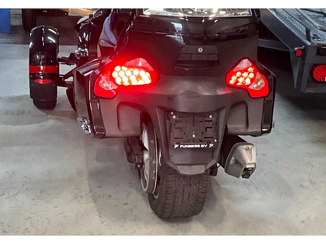 Can-am spyker rt limited - luxe driewieler - afbeelding 42 van  55