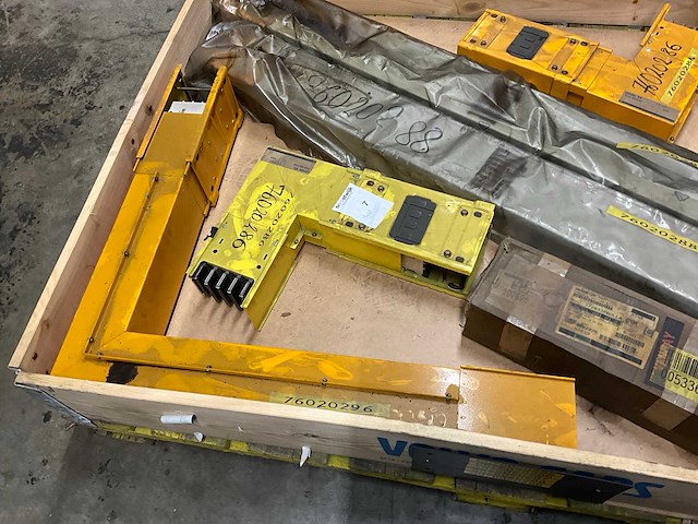 Canalis canalis bus-bar - afbeelding 1 van  4