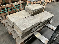 Candela grijs natuursteen tuintegel blokken - afbeelding 2 van  4