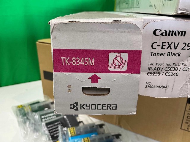 Canon en kyocera - toner (15x) - afbeelding 4 van  5