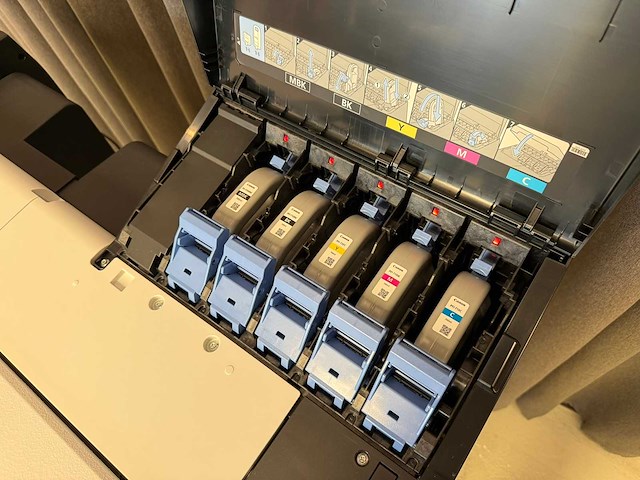 Canon imageprograf tx-3000 - plotter - afbeelding 12 van  13