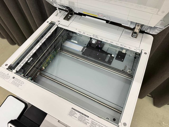 Canon imagerunner advance c3530i - multifunctionele full color laserprinter - afbeelding 9 van  10