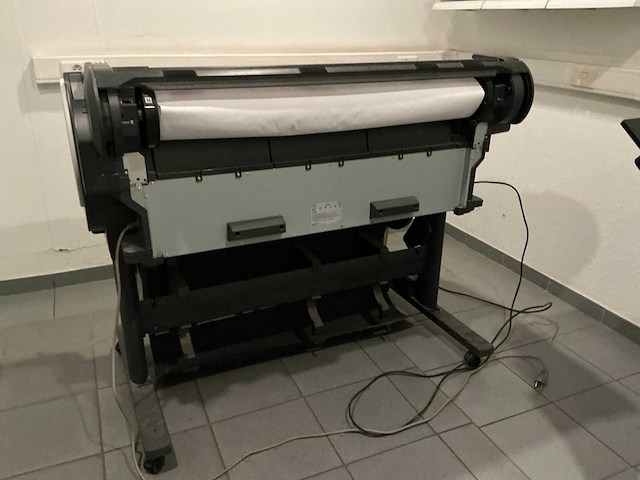 Canon ipf750 verrijdbare groot formaat printer - afbeelding 1 van  7