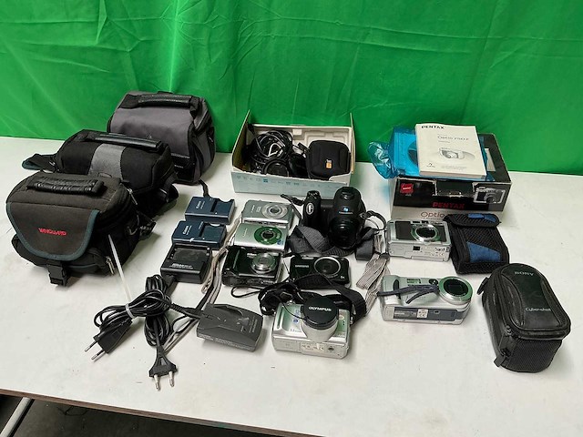 Canon, nikon, konica minolta, olympus, sony, pentax - fotocamera (8x) - afbeelding 1 van  8