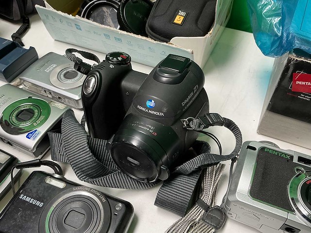Canon, nikon, konica minolta, olympus, sony, pentax - fotocamera (8x) - afbeelding 4 van  8