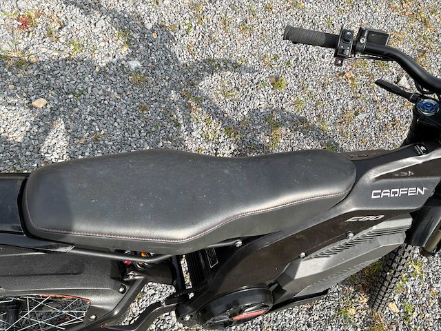 Caofen f80 elektrische motocrossfiets - afbeelding 9 van  17